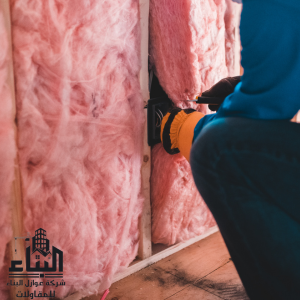 شركة عوازل البناء في تنفيذ عزل الفوم للأسطح بالرياض